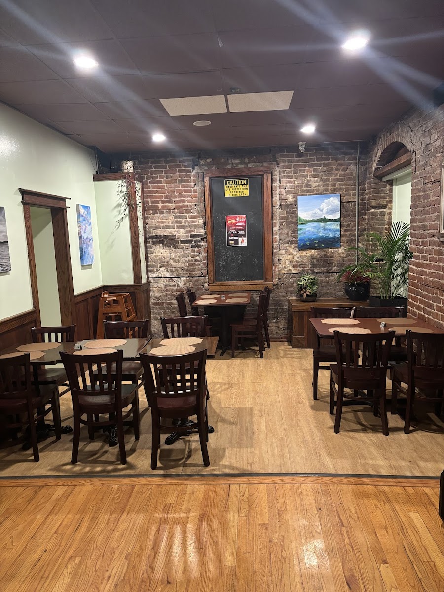 Starters American Eatery